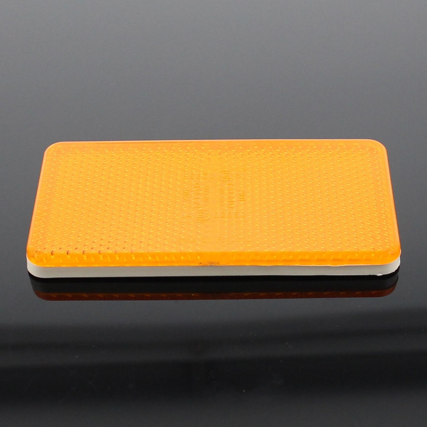 Hella Rückstrahler Gelb/Orange Selbstklebend 105x55x7,4mm