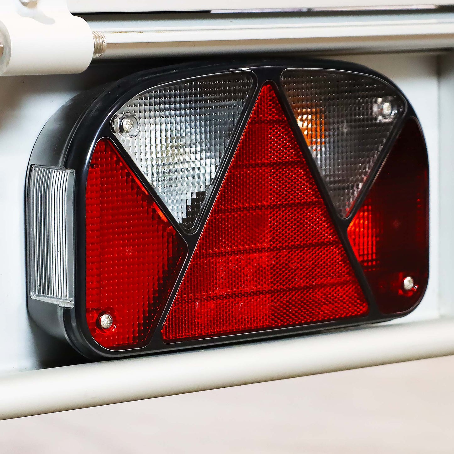 Aspöck Satz Multipoint 2 II rechts / links Rückleuchten - TMN - shop.de