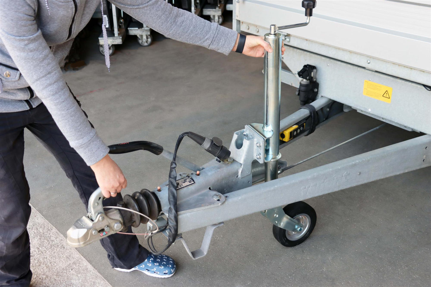 Trailer automatic jockey wheel 60mm 400kg vertical load
