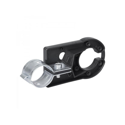 Socket holder for 7 and 13 pin trailer socket