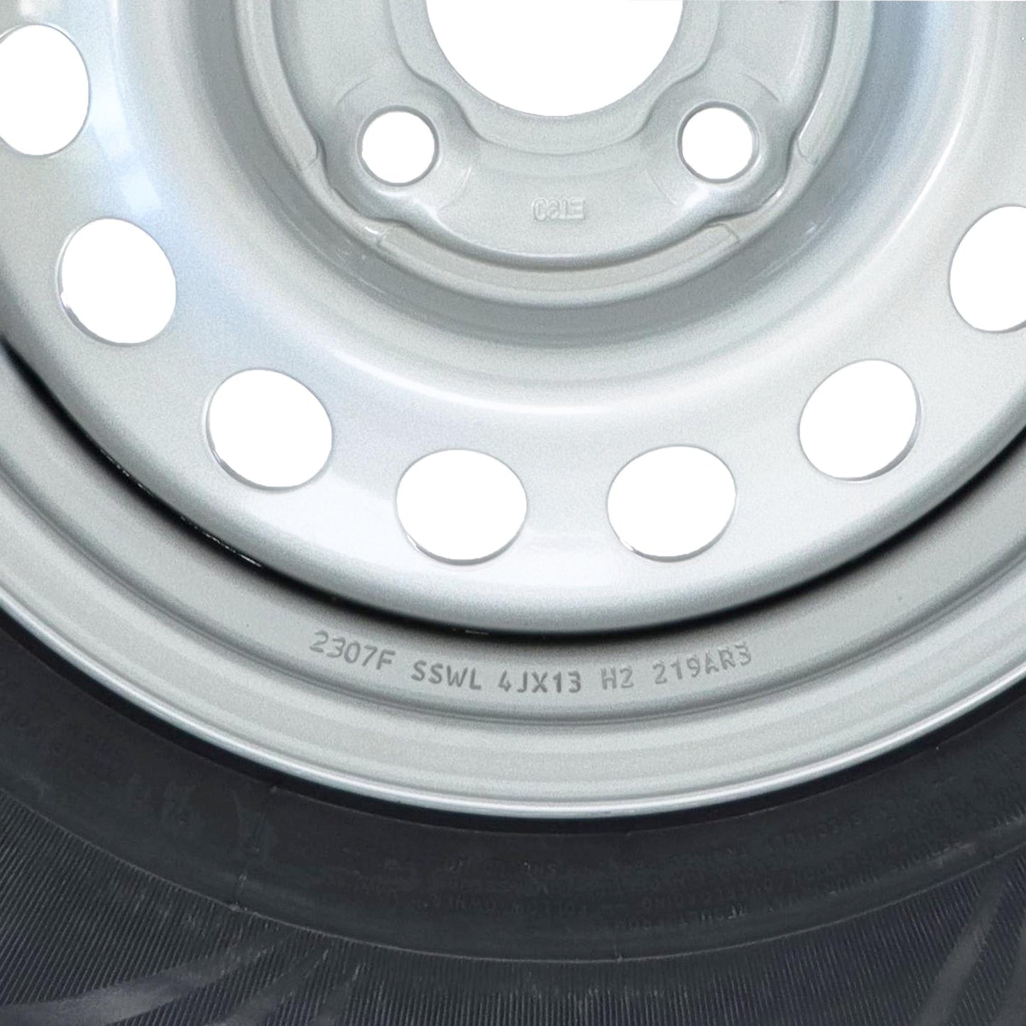 Komplettrad 145/80 R13 79N XL M+S auf 4Jx13H2 Felge 4x100 ET30 - TMN - shop.de